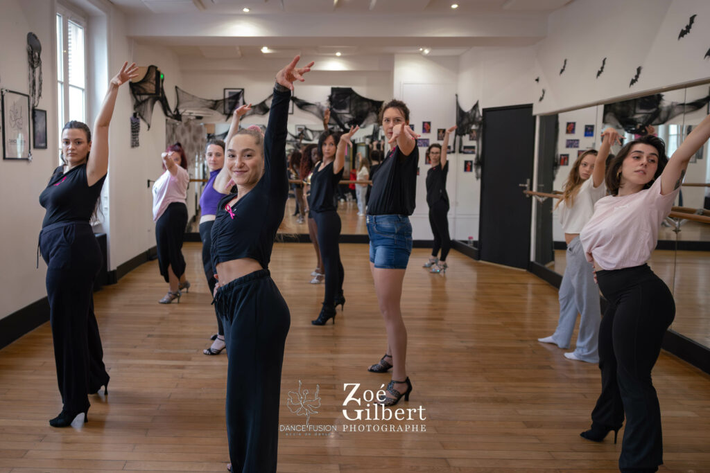 Dance Fusion - Octobre Rose-220